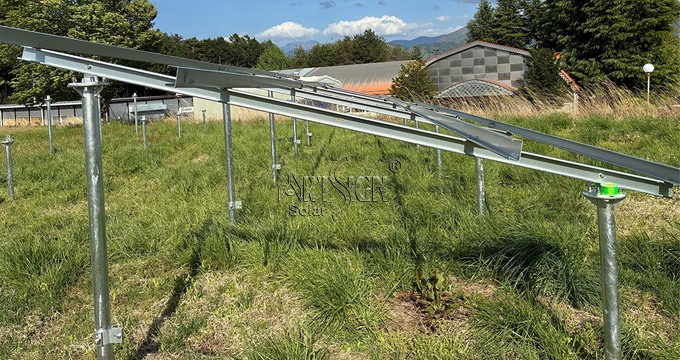 ArtSign 625kW zonne-energiesysteem op de grond in Nagano Japan: Toepassing van ZM stalen zonnepaneelmontage