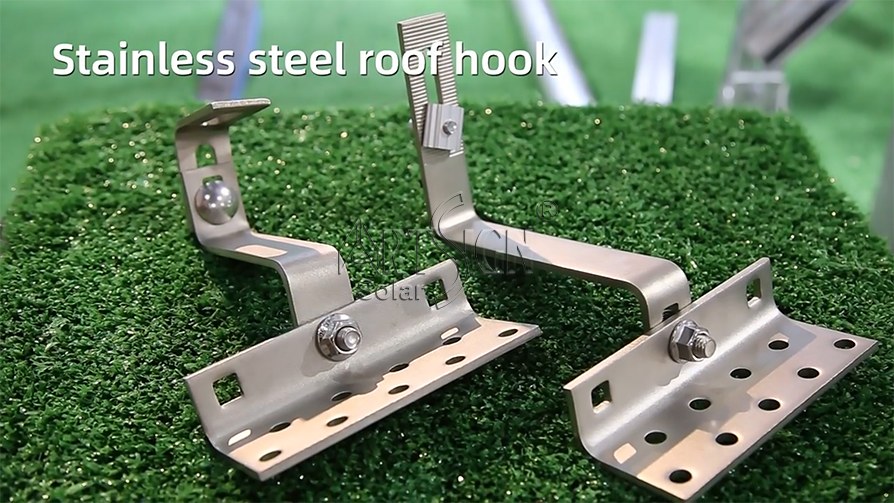 Montagesysteem voor zonnedakhaken